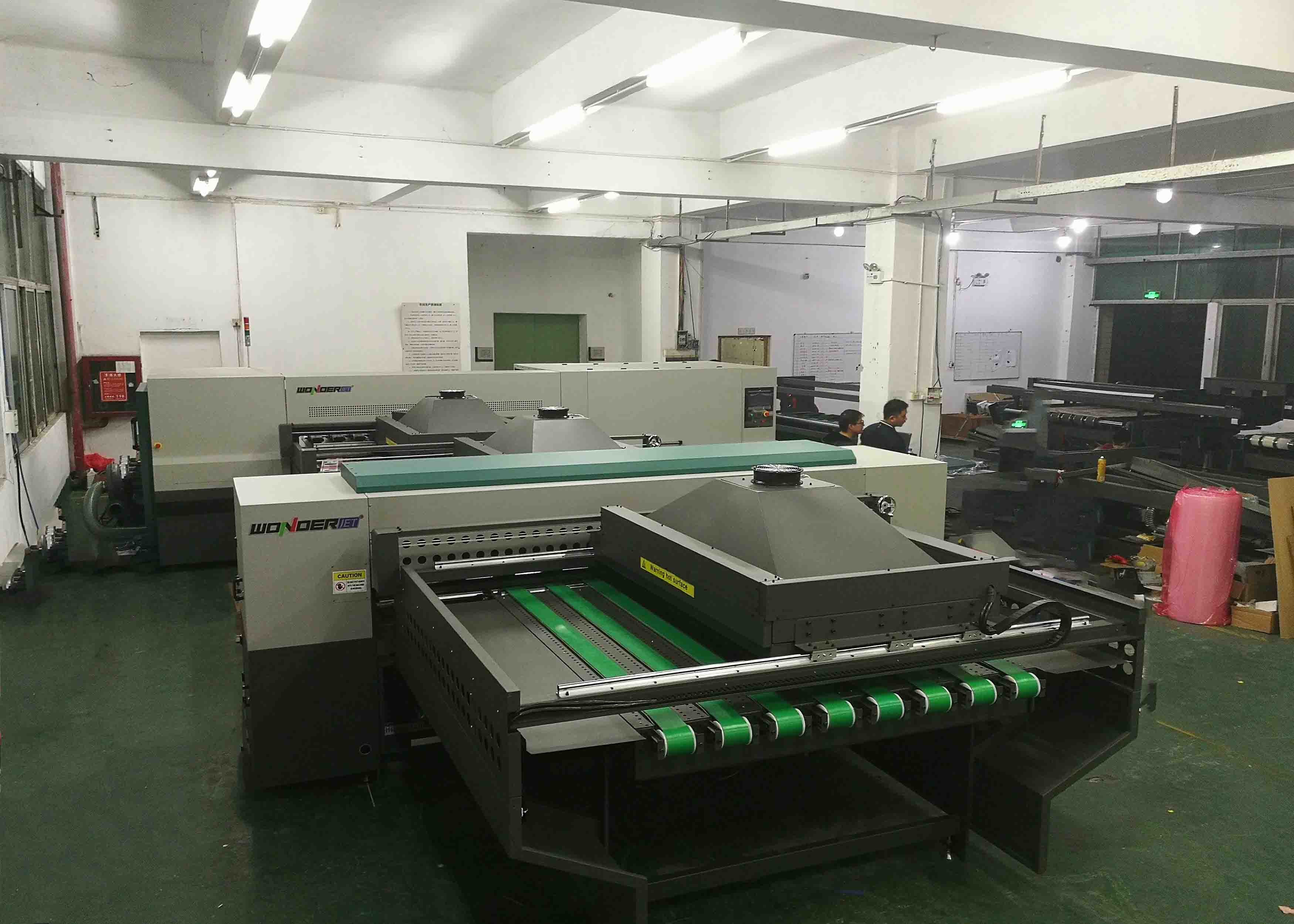 Corrugated Box Single Pass Digital Printing Machine With Varnish Coating Corrugated Box Single Pass Digital Printing Machine With Varnish Coating